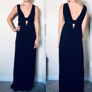 TOBI BLACK MAXI DRESS V NECK OPEN BACK